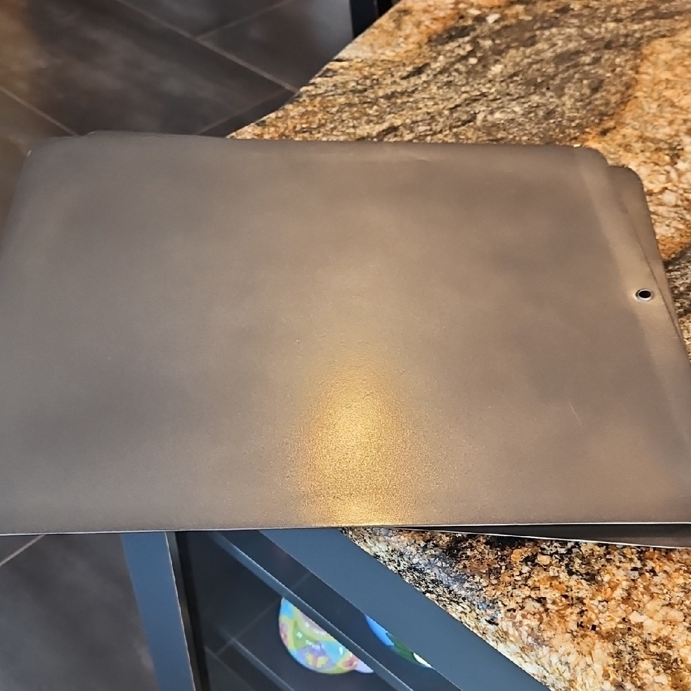 AirPerfect 2-pack nonstick insulated Cookie Sheets - Picture 3 of 12